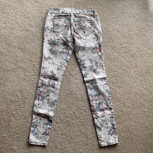 Floral denim pants - Picture 4 of 5